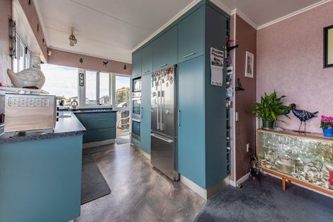 Photo of property in 5 Melrose Street, Spotswood, New Plymouth, 4310