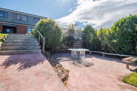 Photo of property in 326 Highcliff Road, Highcliff, Dunedin, 9013