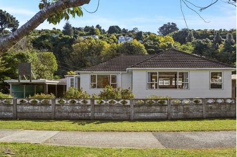 Photo of property in 17 Owen Street, Belmont, Lower Hutt, 5010