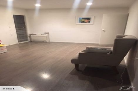 Photo of property in 1/165 Birkenhead Avenue, Birkenhead, Auckland, 0626