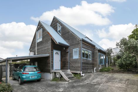 Photo of property in 23a Sefton Avenue, Grey Lynn, Auckland, 1021