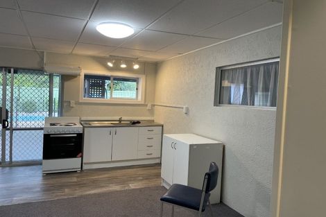 Photo of property in 25 Domain Road, Weymouth, Auckland, 2103