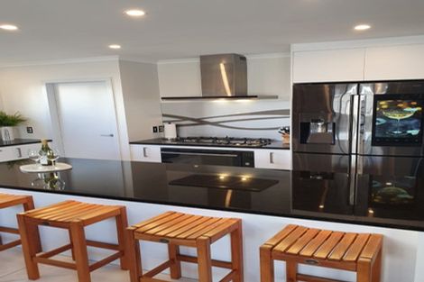 Photo of property in 87 Woburn Road, Woburn, Lower Hutt, 5010