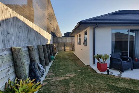 Photo of property in 11 Sharman Place, Pyes Pa, Tauranga, 3112