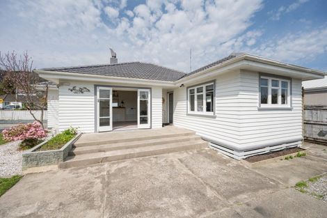 Photo of property in 1 Palm Avenue, Stoke, Nelson, 7011