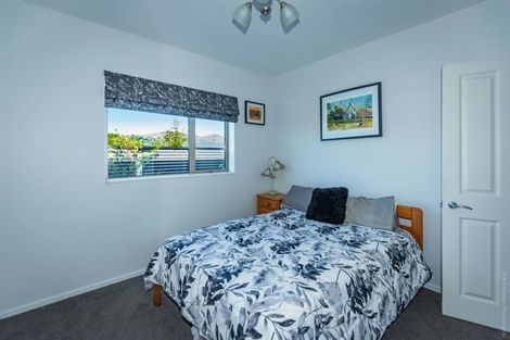 Photo of property in 14 Saint Peters Close, Woolston, Christchurch, 8062