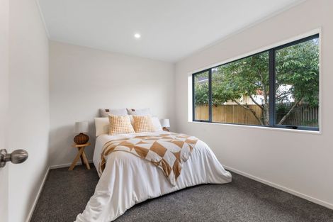 Photo of property in 710a Pakuranga Road, Howick, Auckland, 2010