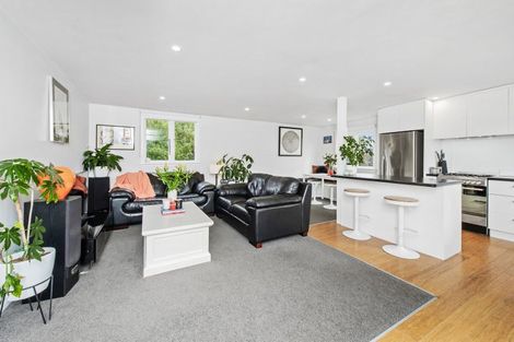 Photo of property in 31 Broadway Avenue, Waikuku Beach, 7473