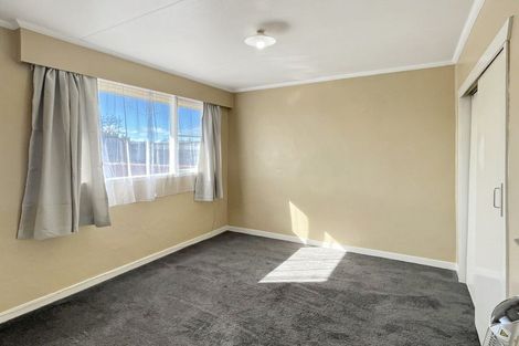 Photo of property in 24 Victoria Avenue, Palmerston North, 4410