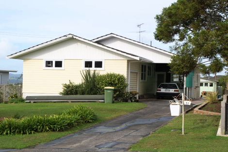 Photo of property in 36 Alexander Street, Cockle Bay, Auckland, 2014