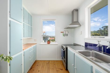 Photo of property in 38 Piko Street, Titahi Bay, Porirua, 5022