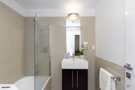 Photo of property in 2-06/424 Maunganui Road, Mount Maunganui, 3116