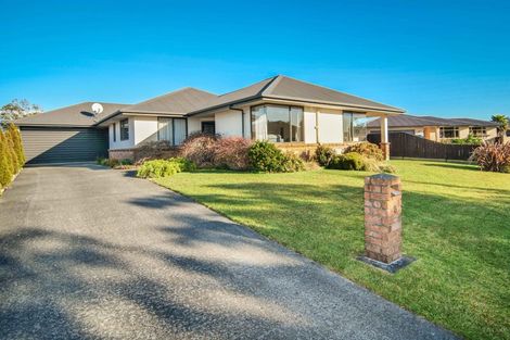 Photo of property in 8 Harkness Place, Westport, 7825