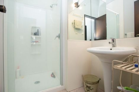 Photo of property in 2 Avenue Road, Greenmeadows, Napier, 4112