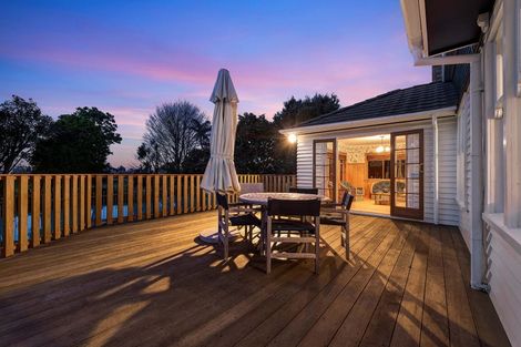 Photo of property in 140 Junction Road, Mangorei, New Plymouth, 4371