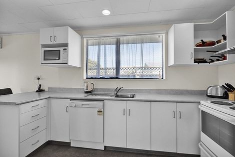 Photo of property in 24 Tawa Street, Hawera, 4610