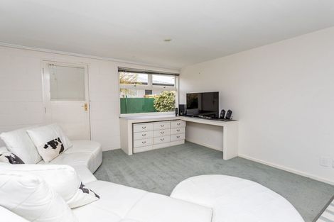 Photo of property in 143 Grahams Road, Burnside, Christchurch, 8053