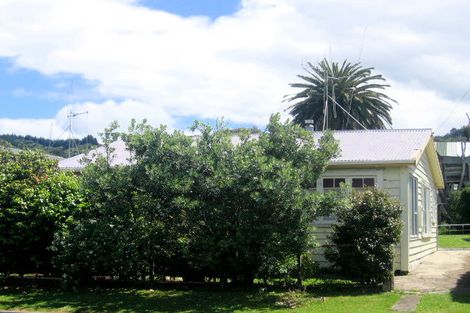 Photo of property in 45 Beach Road, Waihi Beach, 3611