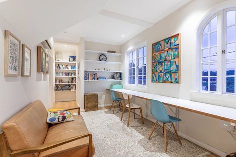 Photo of property in 32 Mccoll Street, Vogeltown, Wellington, 6021