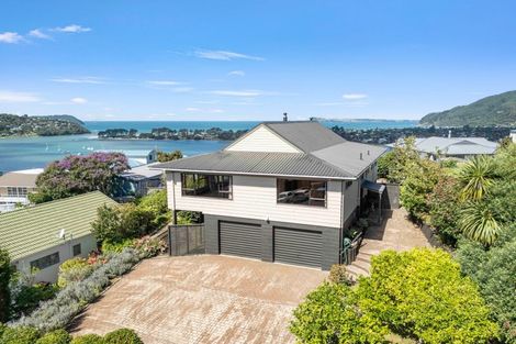 Photo of property in 8 Tairua Heights, Tairua, 3508
