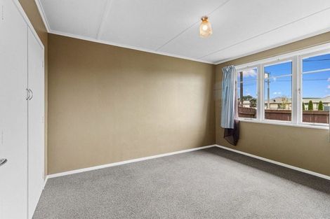 Photo of property in 73 Pohutukawa Place, Bell Block, New Plymouth, 4312