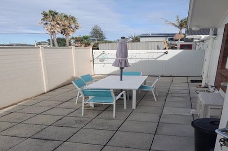 Photo of property in 2/228 Hibiscus Coast Highway, Orewa, 0931