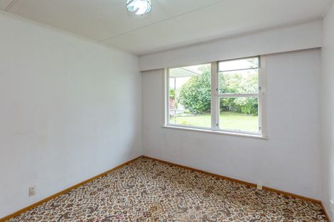 Photo of property in 17 Philip Street, Carterton, 5713