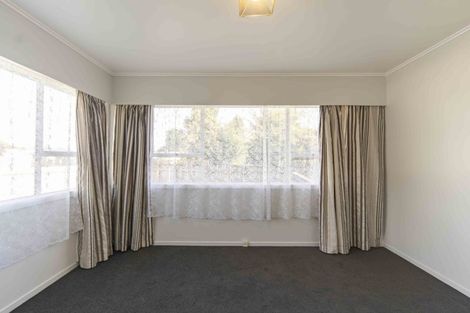 Photo of property in 21 Oakfield Crescent, Pukete, Hamilton, 3200