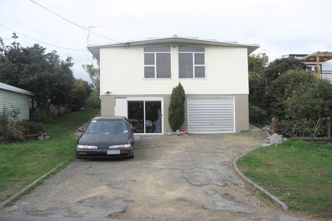 Photo of property in 120 Renown Road, Raumati South, Paraparaumu, 5032