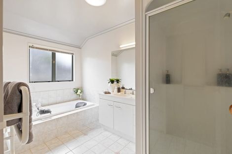 Photo of property in 288 Grandview Road, Western Heights, Hamilton, 3200