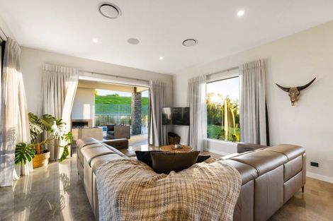 Photo of property in 171 Eskridge Drive, Eskdale, Napier, 4182