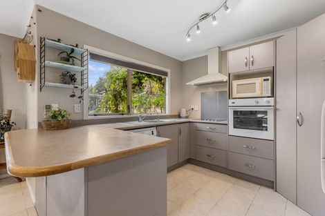 Photo of property in 23 Tupare Heights, Pyes Pa, Tauranga, 3112