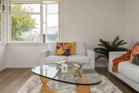 Photo of property in 7 Winnipeg Place, Wainoni, Christchurch, 8061