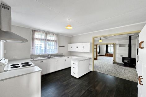 Photo of property in 79 Heretaunga Street, Palmerston North, 4414