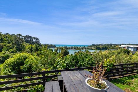 Photo of property in 29 Whakapaki Street, Urenui, 4375