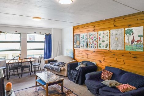 Photo of property in Te Awhina Apartments, 27/22 Sussex Street, Mount Cook, Wellington, 6021