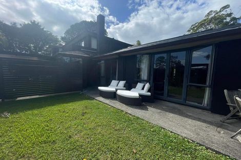 Photo of property in 310 Paremoremo Road, Paremoremo, Auckland, 0632