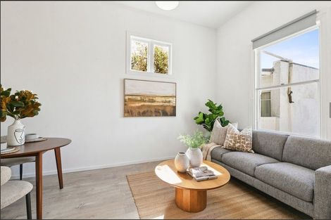 Photo of property in 36 Reuben Avenue, Brooklyn, Wellington, 6021