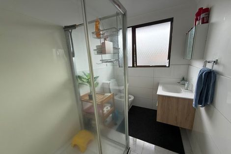 Photo of property in 14 Justamere Place, Weymouth, Auckland, 2103