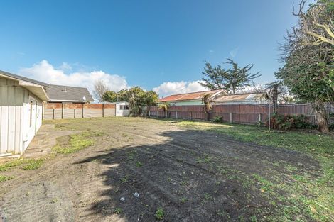 Photo of property in 19 Tongariro Street, Castlecliff, Whanganui, 4501