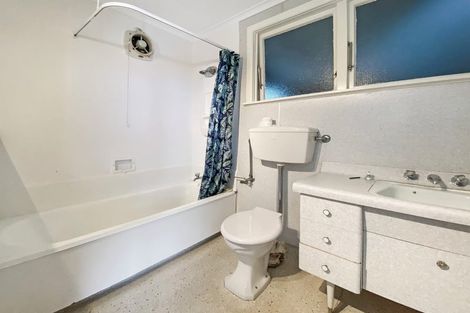 Photo of property in 609 Marine Drive, Days Bay, Lower Hutt, 5013