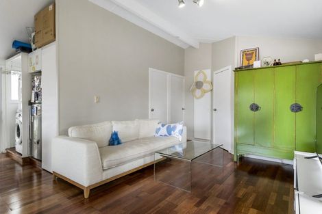 Photo of property in 16 Jayne Place, Torbay, Auckland, 0630