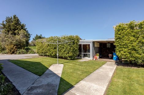 Photo of property in 569 Laws Road, Dannevirke, 4972