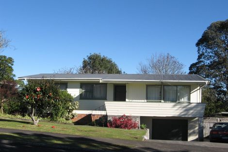 Photo of property in 37 Hobart Crescent, Wattle Downs, Auckland, 2103