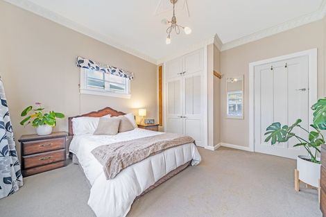 Photo of property in 11 Pitt Street, Moera, Lower Hutt, 5010