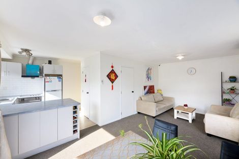 Photo of property in 1/31 Pomaria Road, Henderson, Auckland, 0610