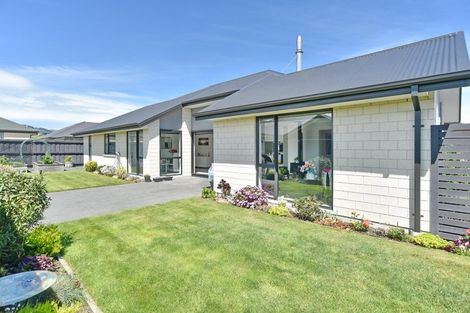 Photo of property in 7 Flynn Lane, Halswell, Christchurch, 8025