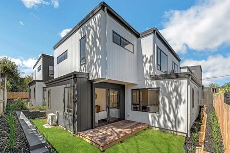 Photo of property in 21b County Road, Torbay, Auckland, 0630