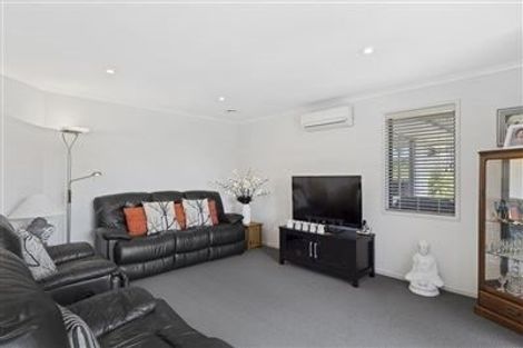 Photo of property in 46 Rosella Drive, Welcome Bay, Tauranga, 3112