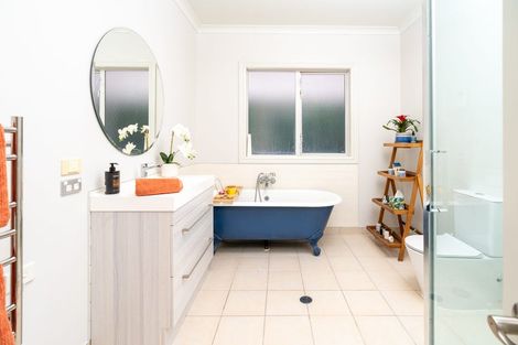 Photo of property in 358 Ngarara Road, Waikanae, 5391